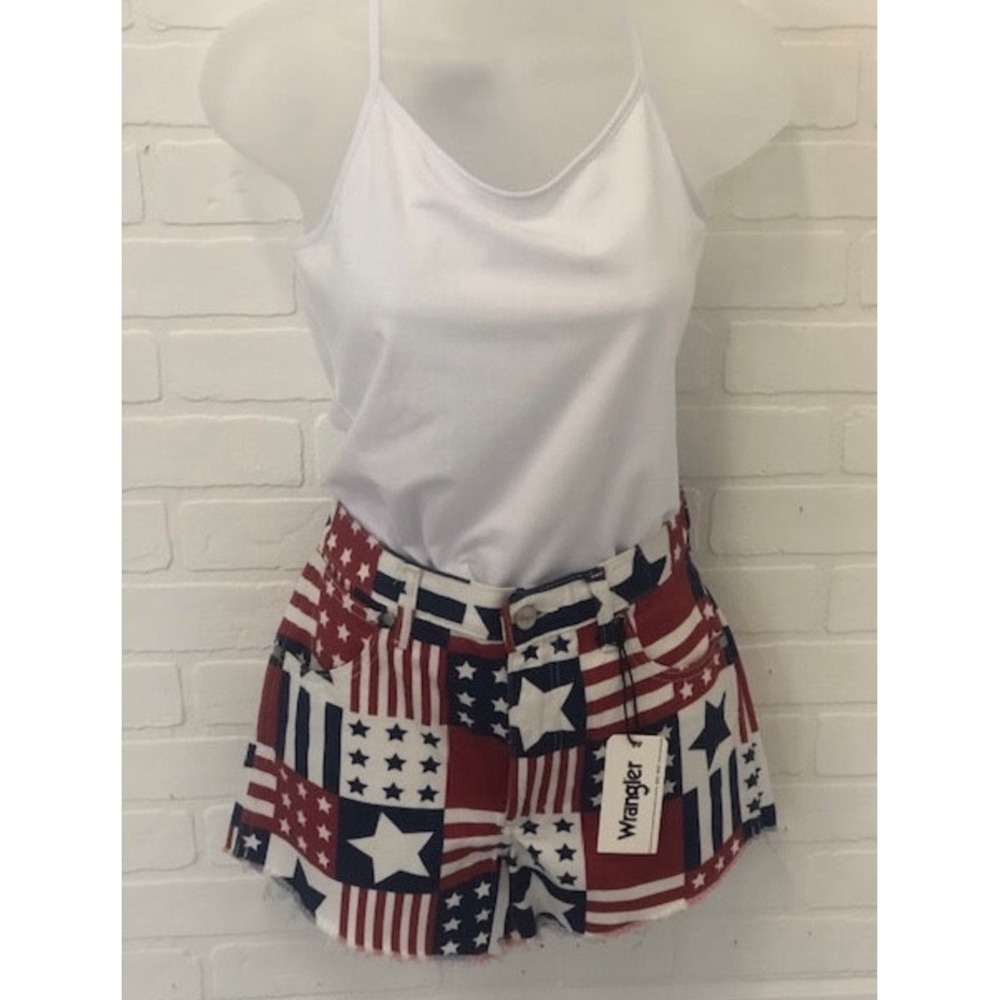 Wrangler Women's Shorts‎ Patriotic High Rise 4th July Flag New Size 0 / 25 Waist